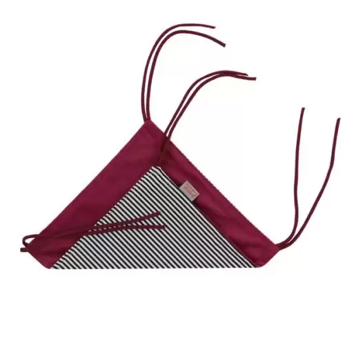  Pelech dr.savec závěsný S, černobílé proužky, tm.růžový velvet 23x23cm